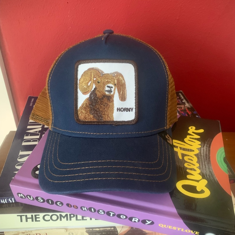Goorin Bros. The Farm Exclusive Big Horn HORNY Ram Trucker Hat Authentic Limited